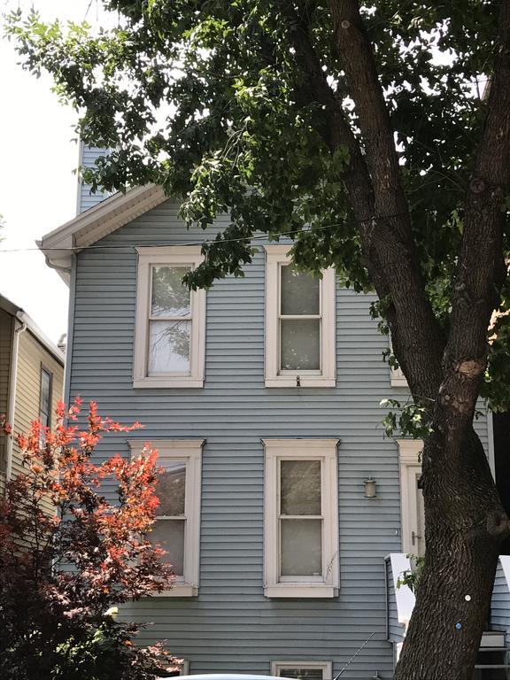 3 Bedroom Spacious Home In Ideal Location W Free Parking Back Yard Pets Welcome Chicago Eksteriør billede